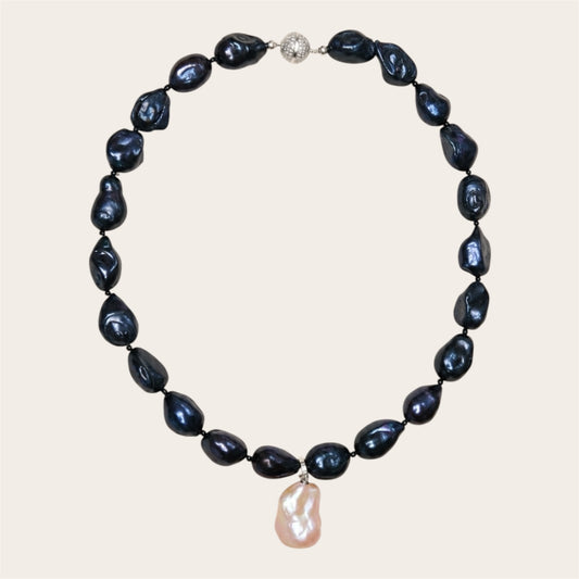 Baroque Pearl Drop Necklace