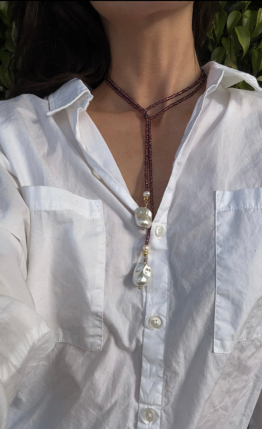 Lariat Pearl Necklace in Plum